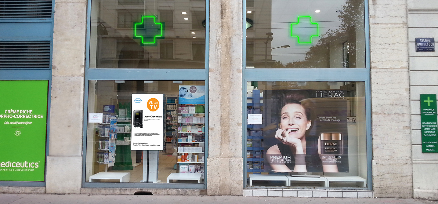 Les vitrines des pharmacies changent avec la transformation digitale