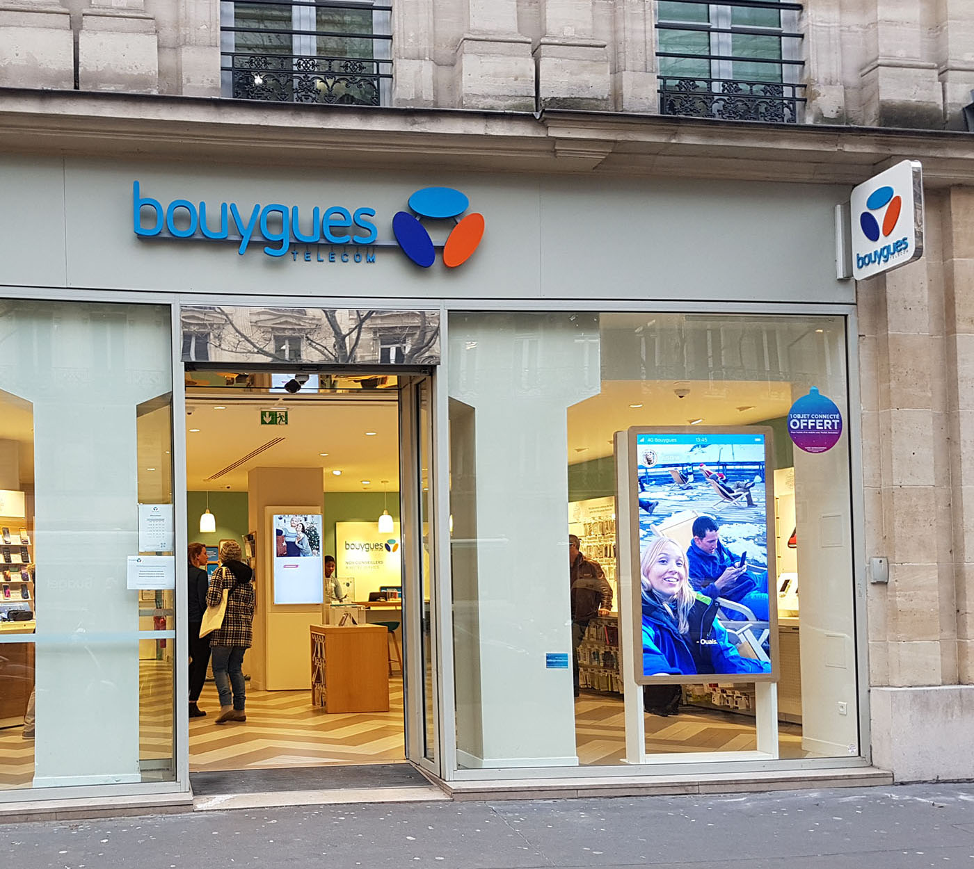 boutique bouygues tours